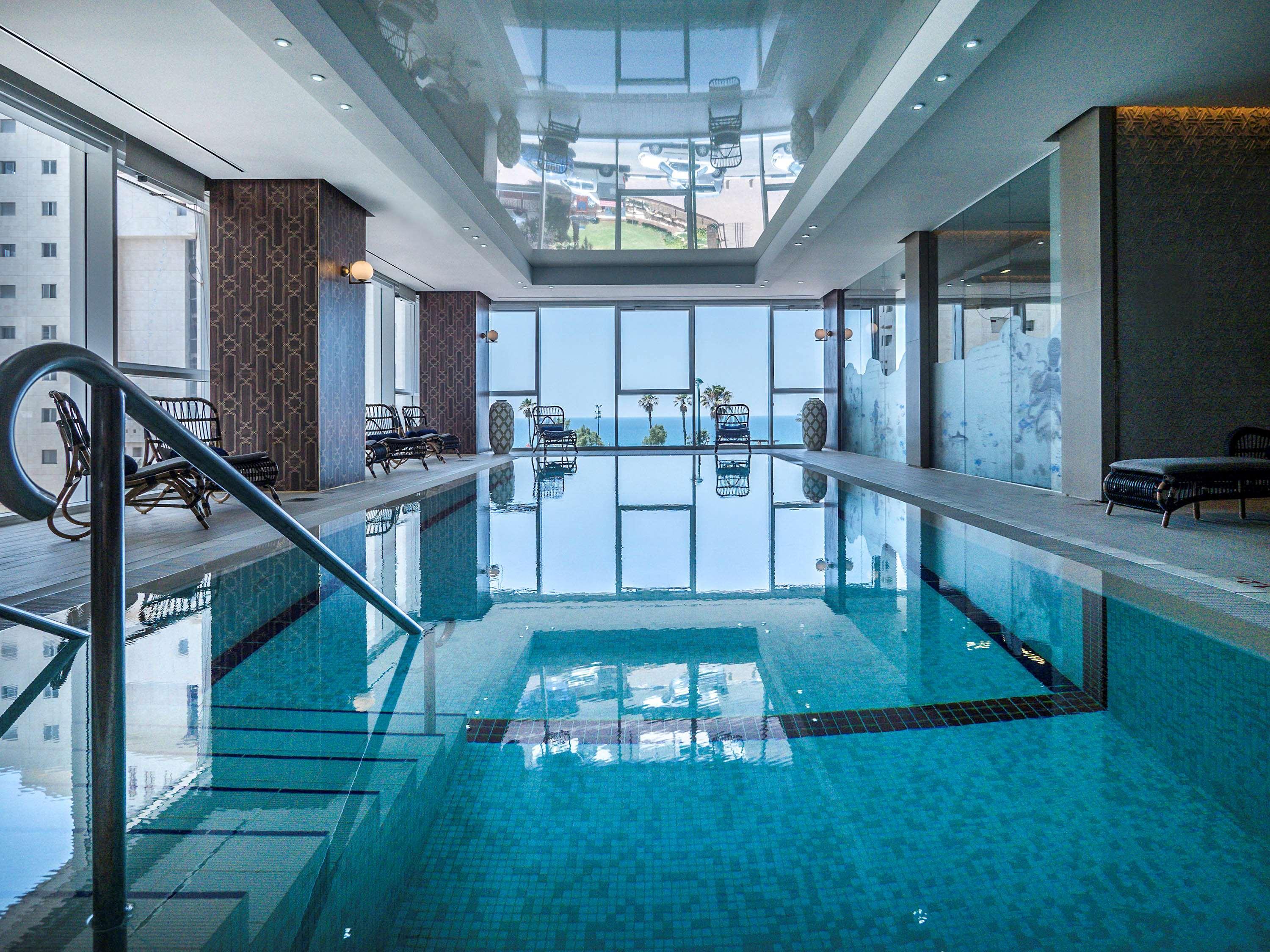 David Tower Hotel Netanya By Prima Hotels - 16 Years Plus Esterno foto The pool at the 1012