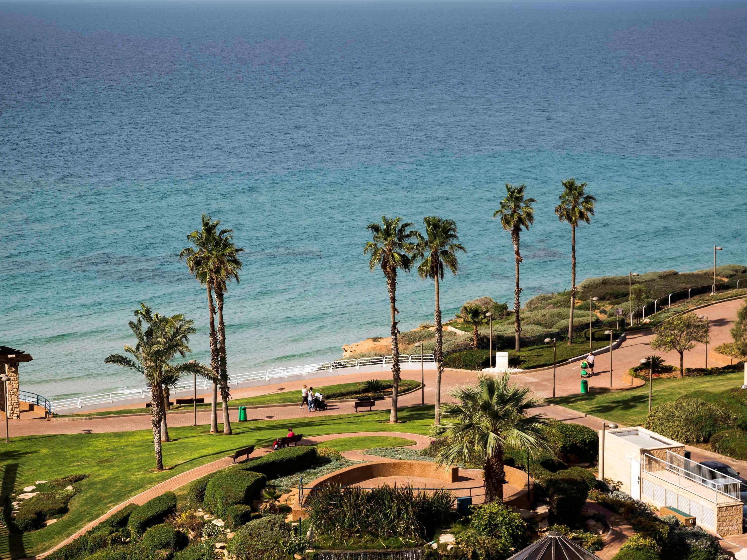 David Tower Hotel Netanya By Prima Hotels - 16 Years Plus Esterno foto View of the Mediterranean Sea from the campus