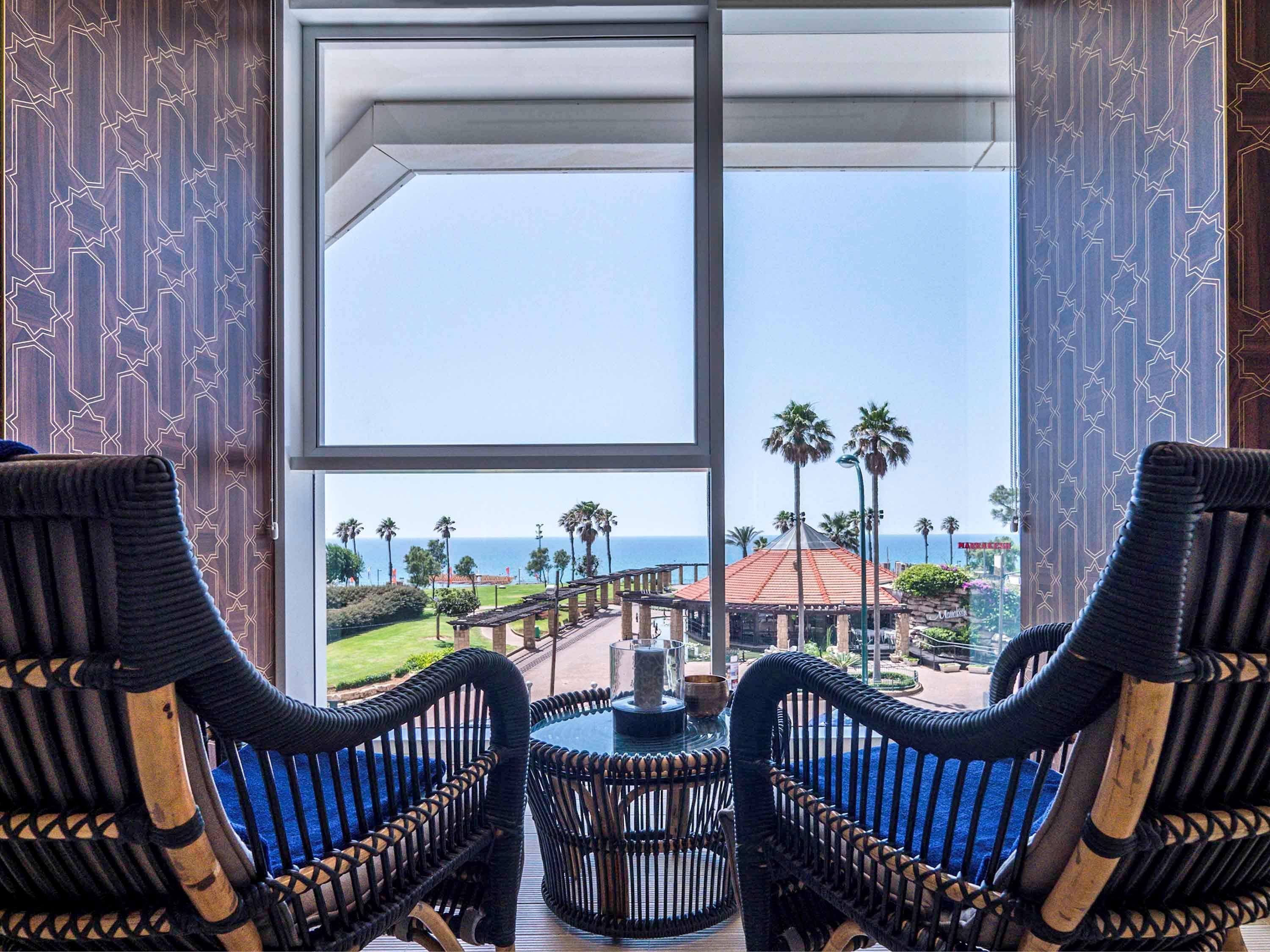 David Tower Hotel Netanya By Prima Hotels - 16 Years Plus Esterno foto View from the lobby