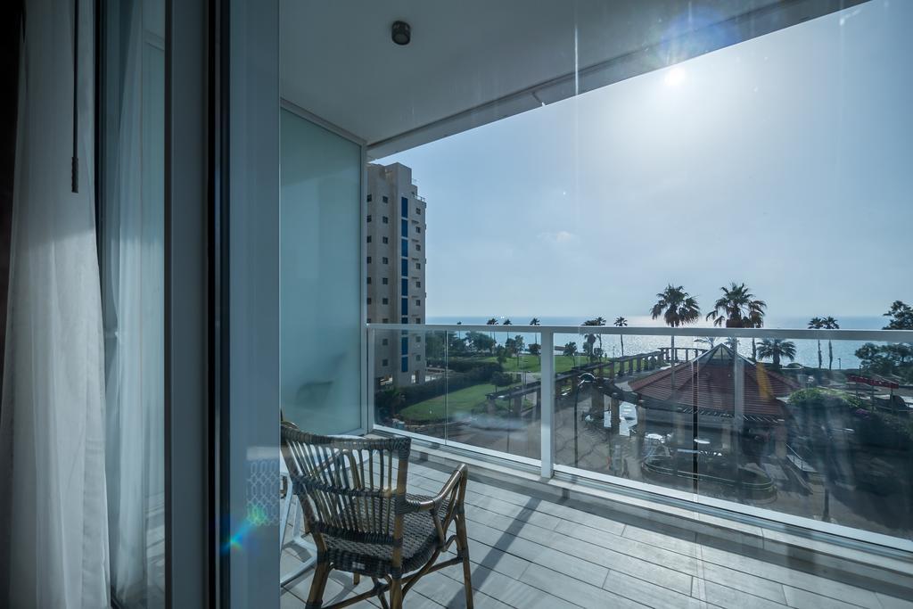 David Tower Hotel Netanya By Prima Hotels - 16 Years Plus Esterno foto